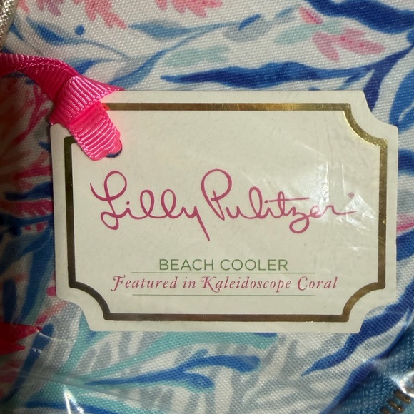 NWT Lilly Pulitzer Beach Cooler Kaleidoscope Coral - Picture 3 of 3